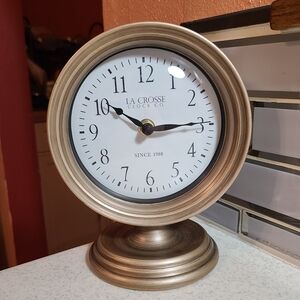 LaCrosse Table Clock